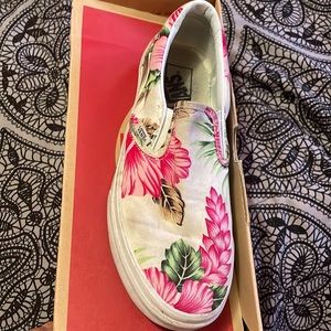 Tropical vans